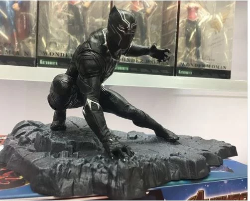 pantera negra figura