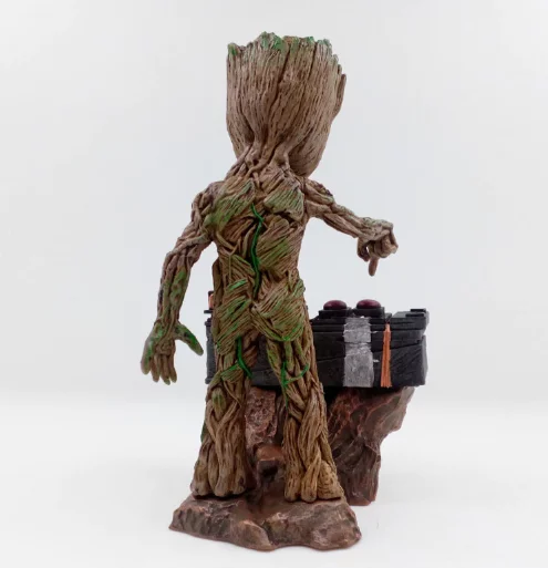 figura groot bomba