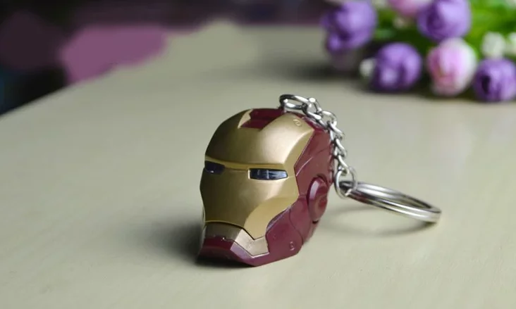 casco llavero iron man