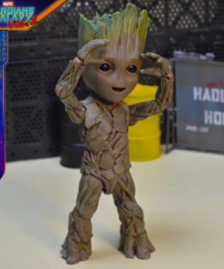 figura baby groot tamaño grande