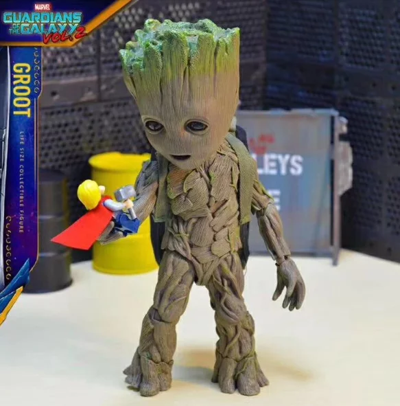 figura groot baby grande